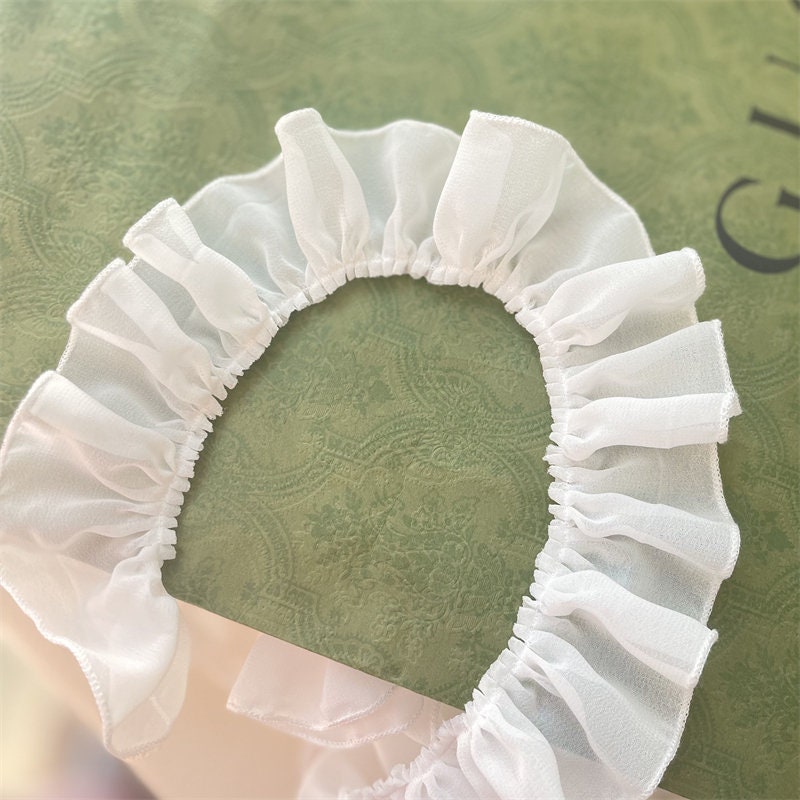 Bordure en dentelle plissée blanche : tissu à volants, largeur 5 cm