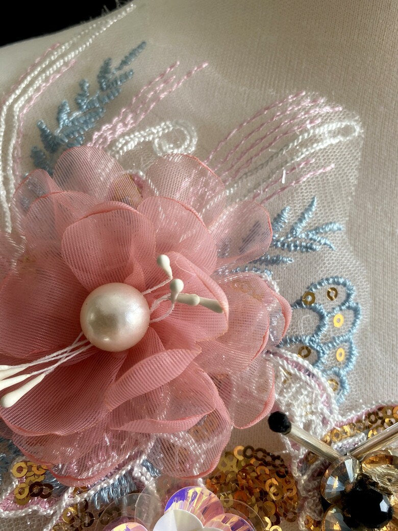 3D Embroidery Flower Applique: Handmade Organza Lace (30x13cm)