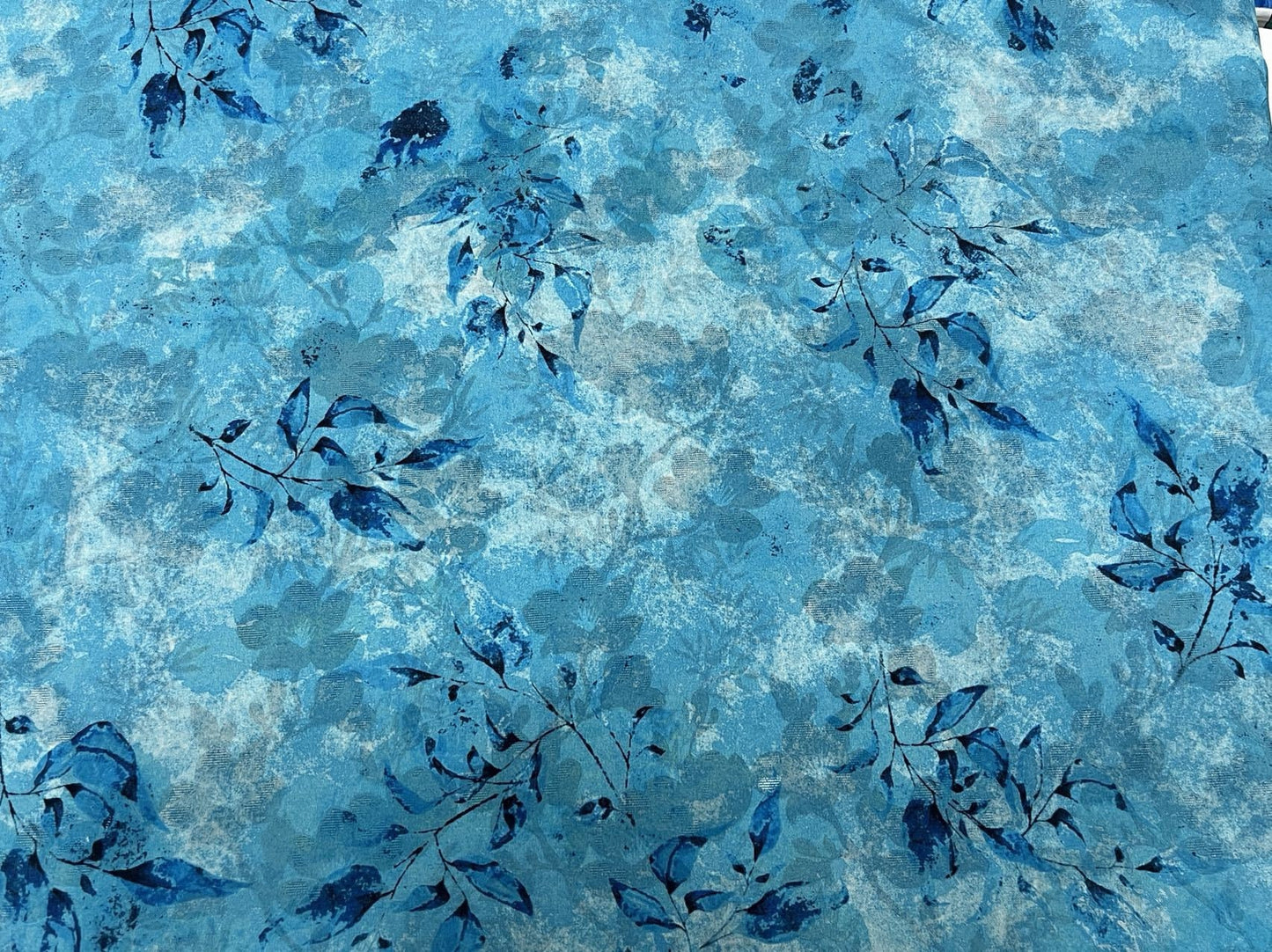 Tissu d'ameublement en soie à motif floral bleu sarcelle : 150 cm de large, satin