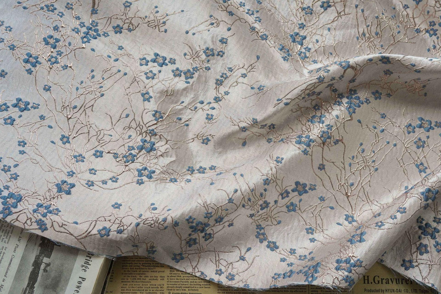 Gold Thread Jacquard Fabric: 3D Oil Painting Texture, 55" Wide