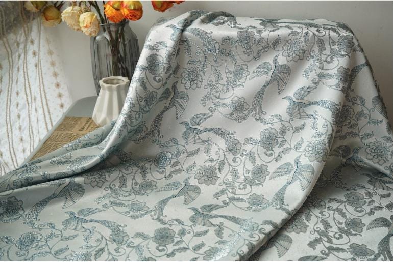Phoenix Brocade Jacquard Fabric: Retro Palace Style Damask (by the meter)