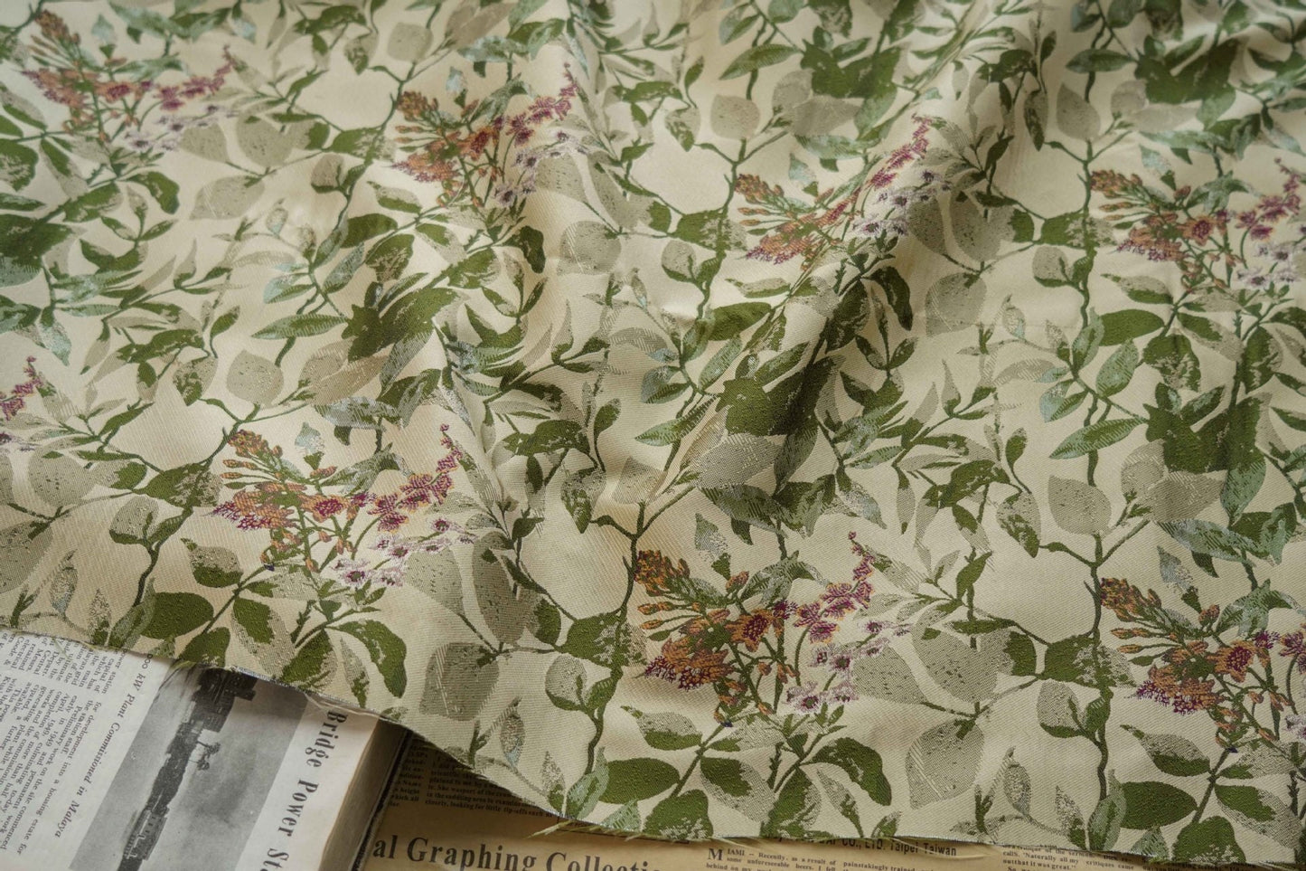 Reversible Jacquard Fabric: Japanese Floral Embossed Weave (59"W)
