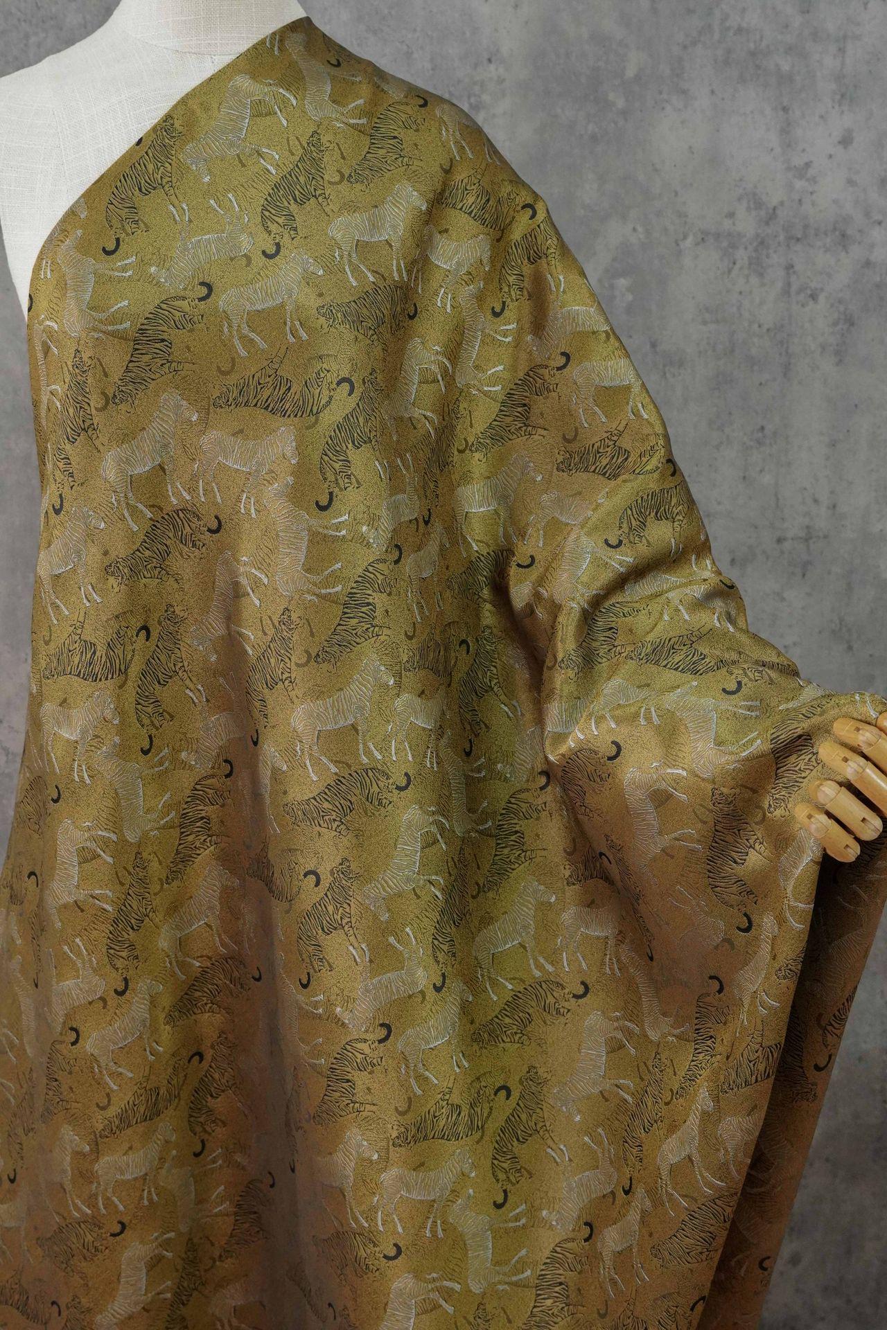 Tiger & Zebra Brocade Fabric ��� Vintage Chinese Jacqua" Wide
