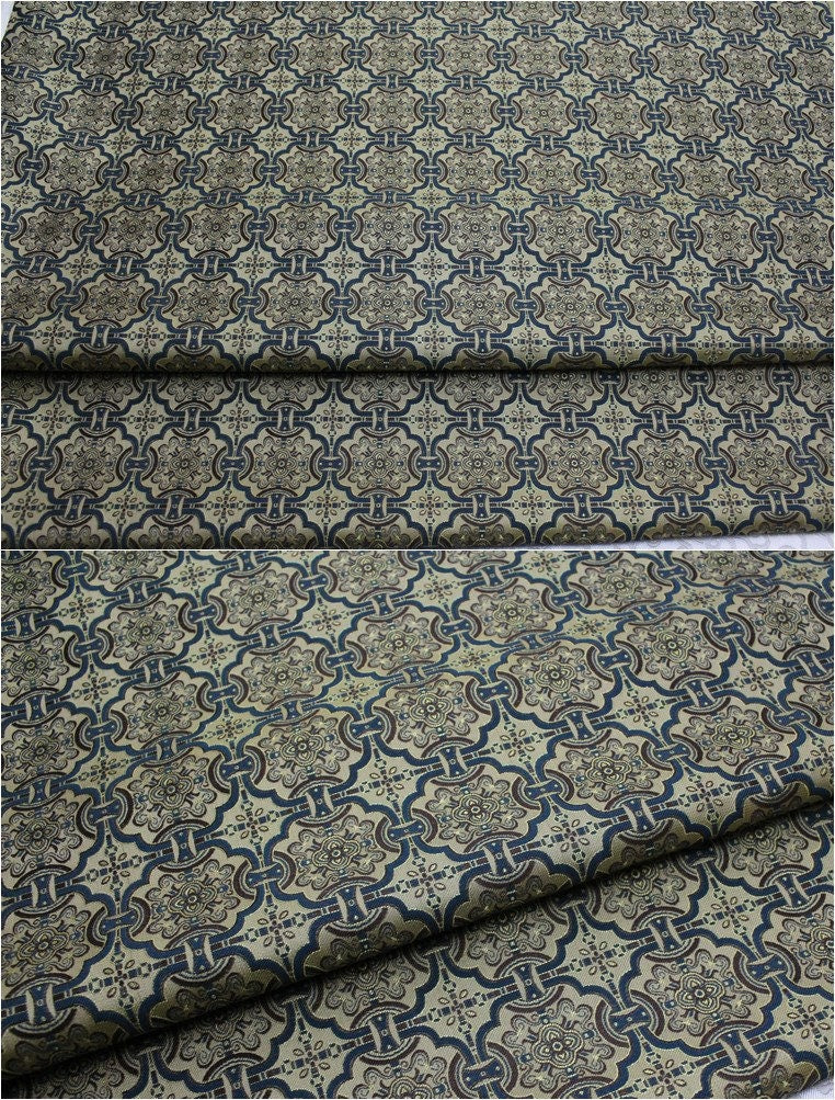 Tissu brocart de soie de 140 cm de large : Matière pour robe d'inspiration chinoise