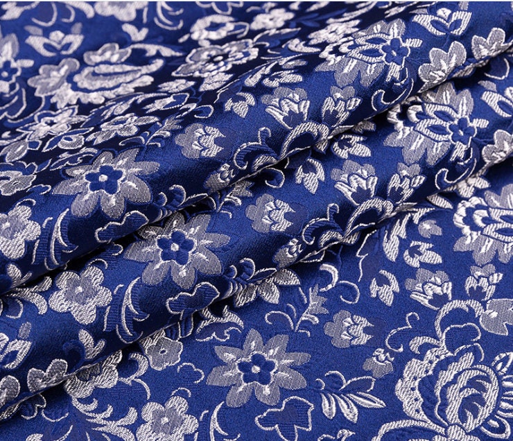 Tissu brocart de soie bleu royal : matériau de couture d’ameublement traditionnel