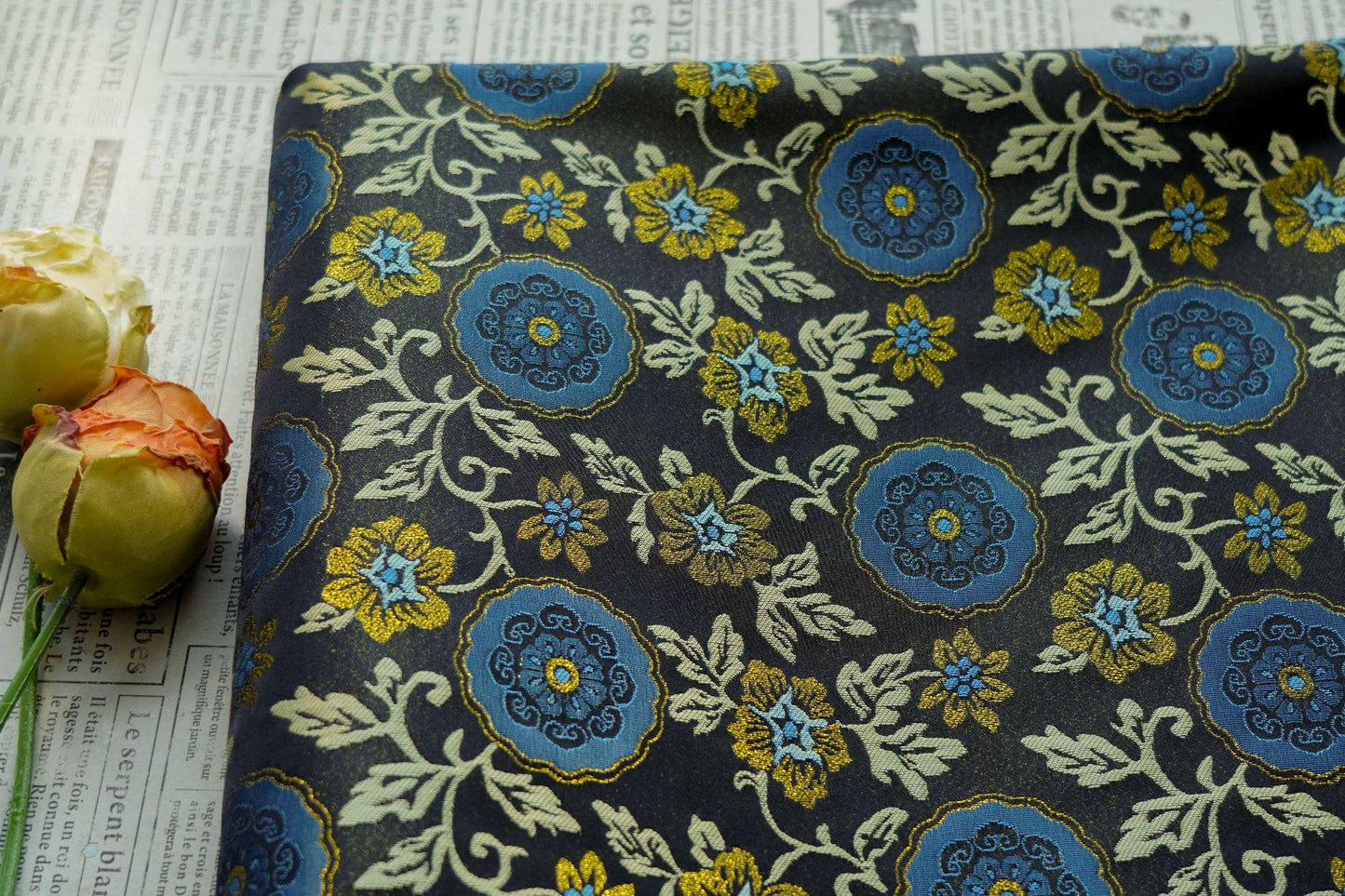 Botanical Song Jin Brocade Textile - Woven Creeping Vine and Small Flowers Design, 59"Wide