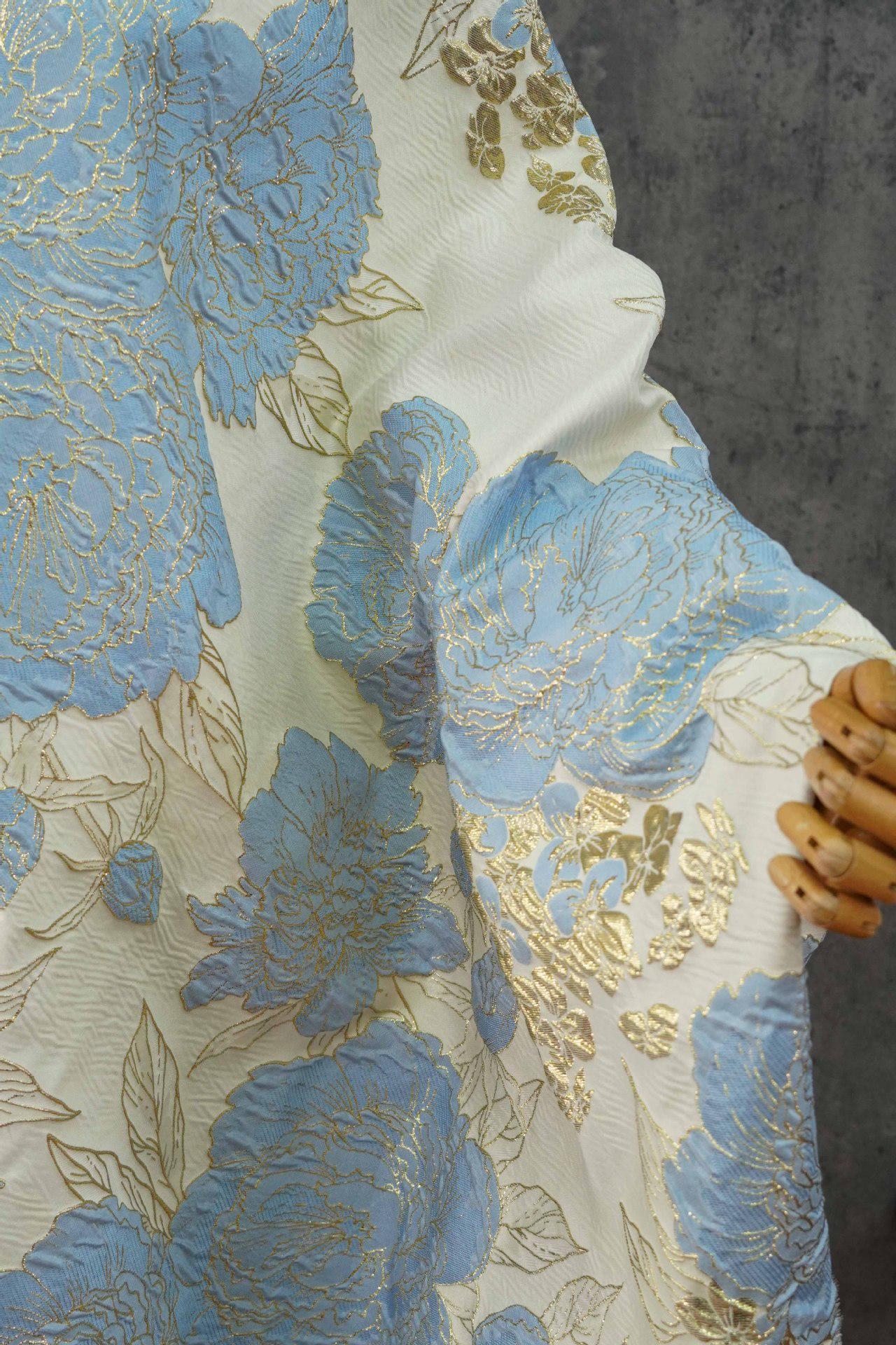 Elegant Embossed Gold Thread Floral Jacquard Fabric ��� Luxury Dress & Home Decor Texti"Wide