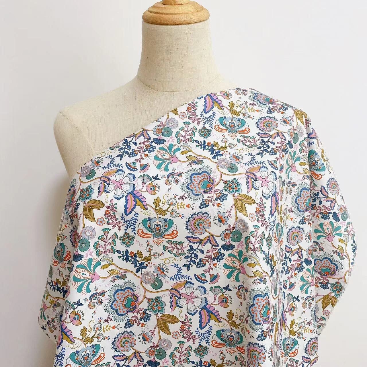 Japanese Floral Print Fabric: 100% Cotton Sewing Material