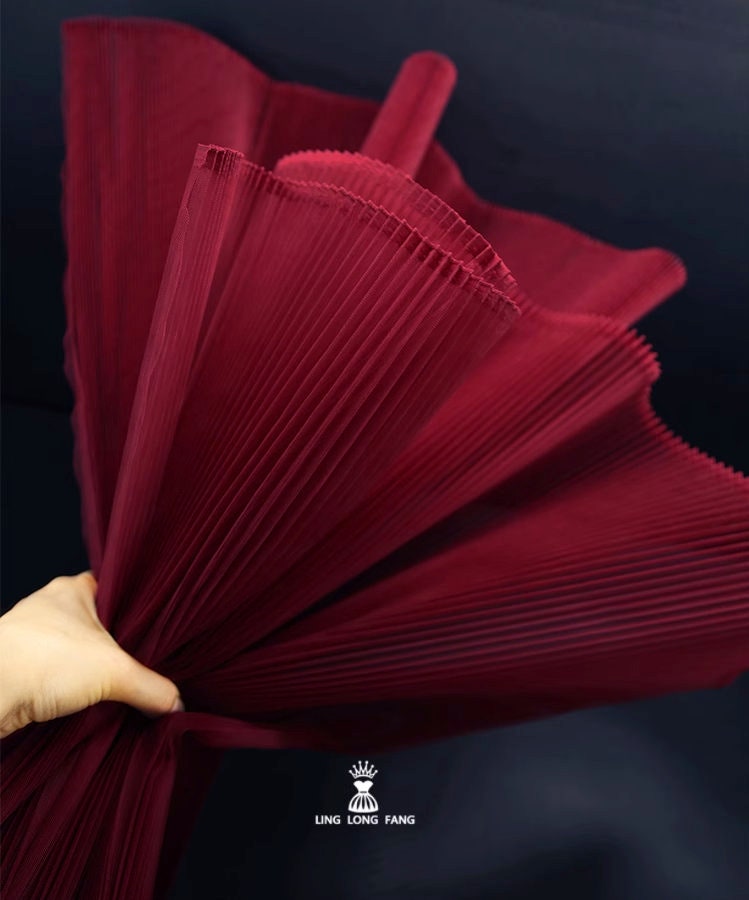 Pleated Organza Tulle Fabric: Stiff Yarn, 63" Wide Designer Material