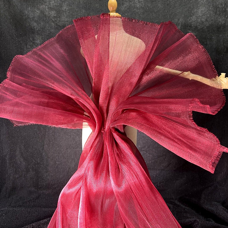 Crinkle Organza Fabric: 55" Wide Stiff Pleated Texture