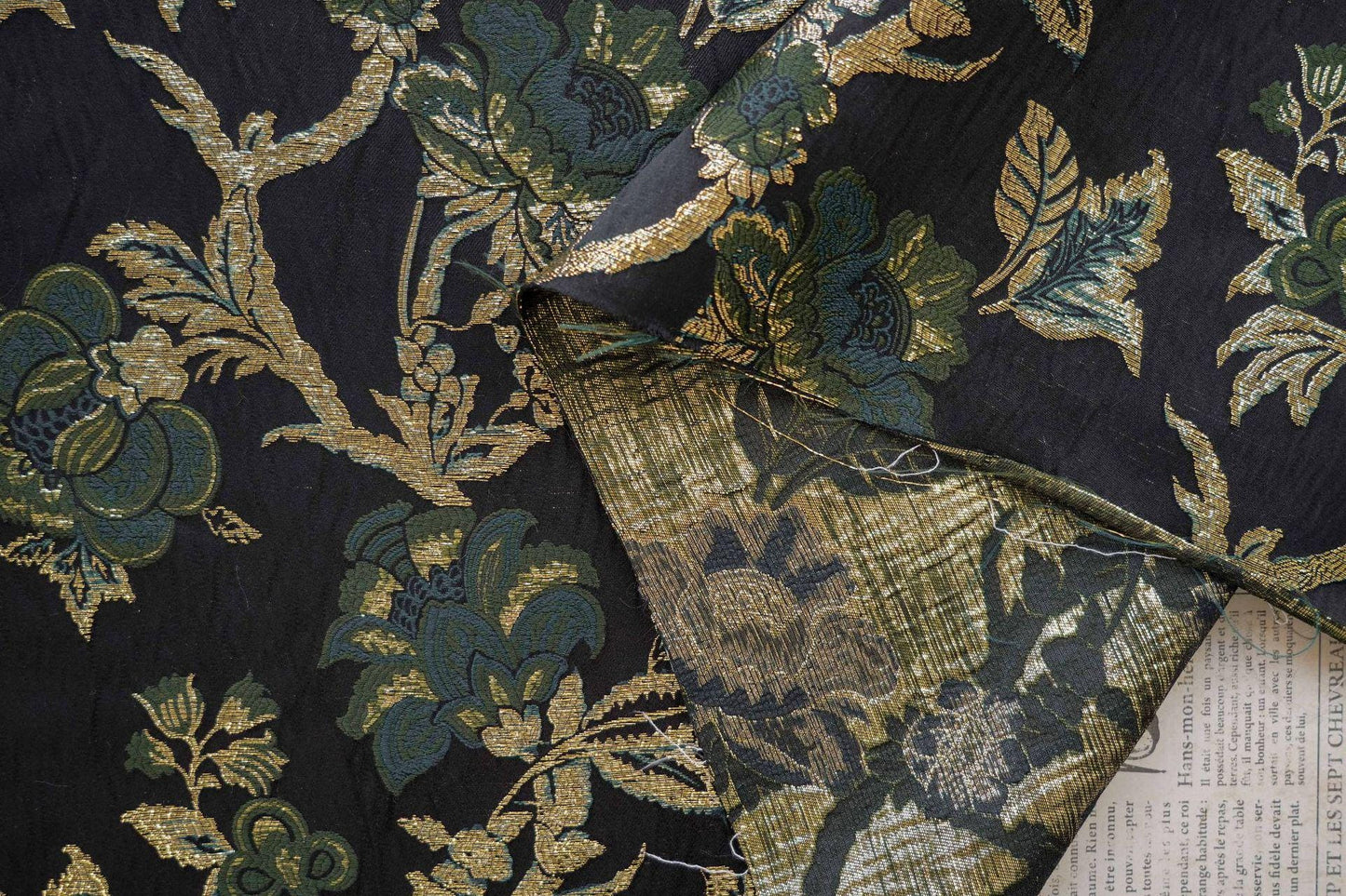 Gold Thread Jacquard Fabric: 3D Texture Upholstery, Costume, & Handbag Material