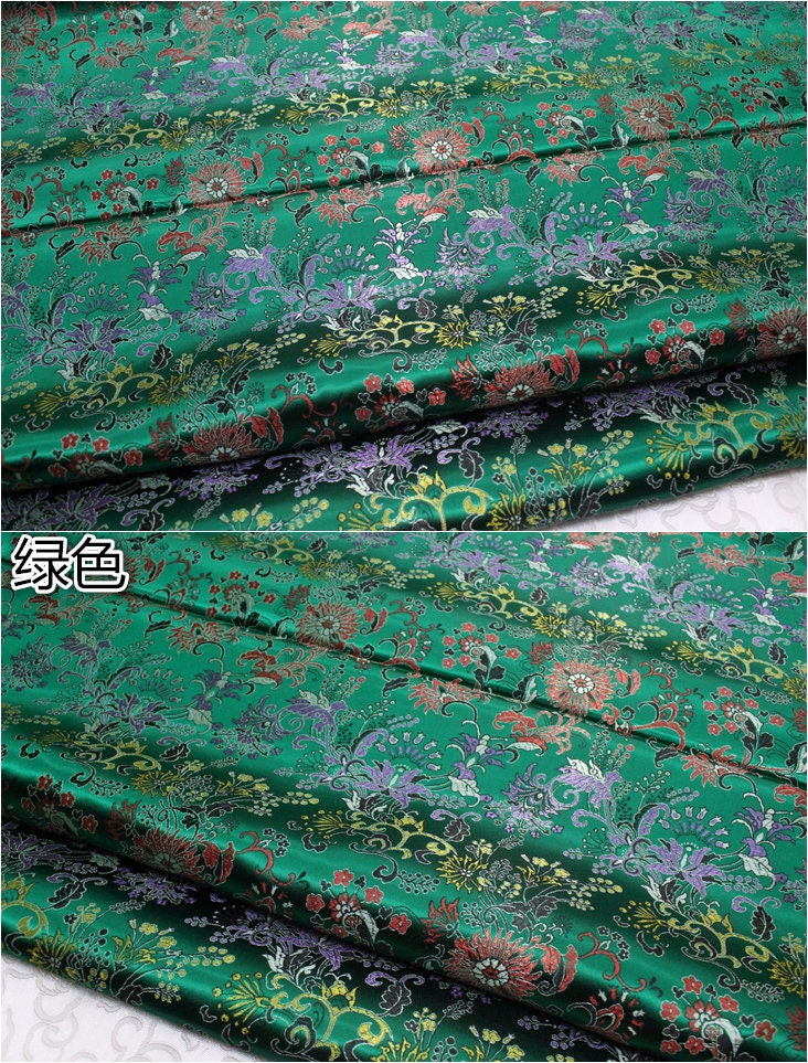 Tissu brocart chrysanthème vintage : mélange de satin et de soie de 89 cm de large