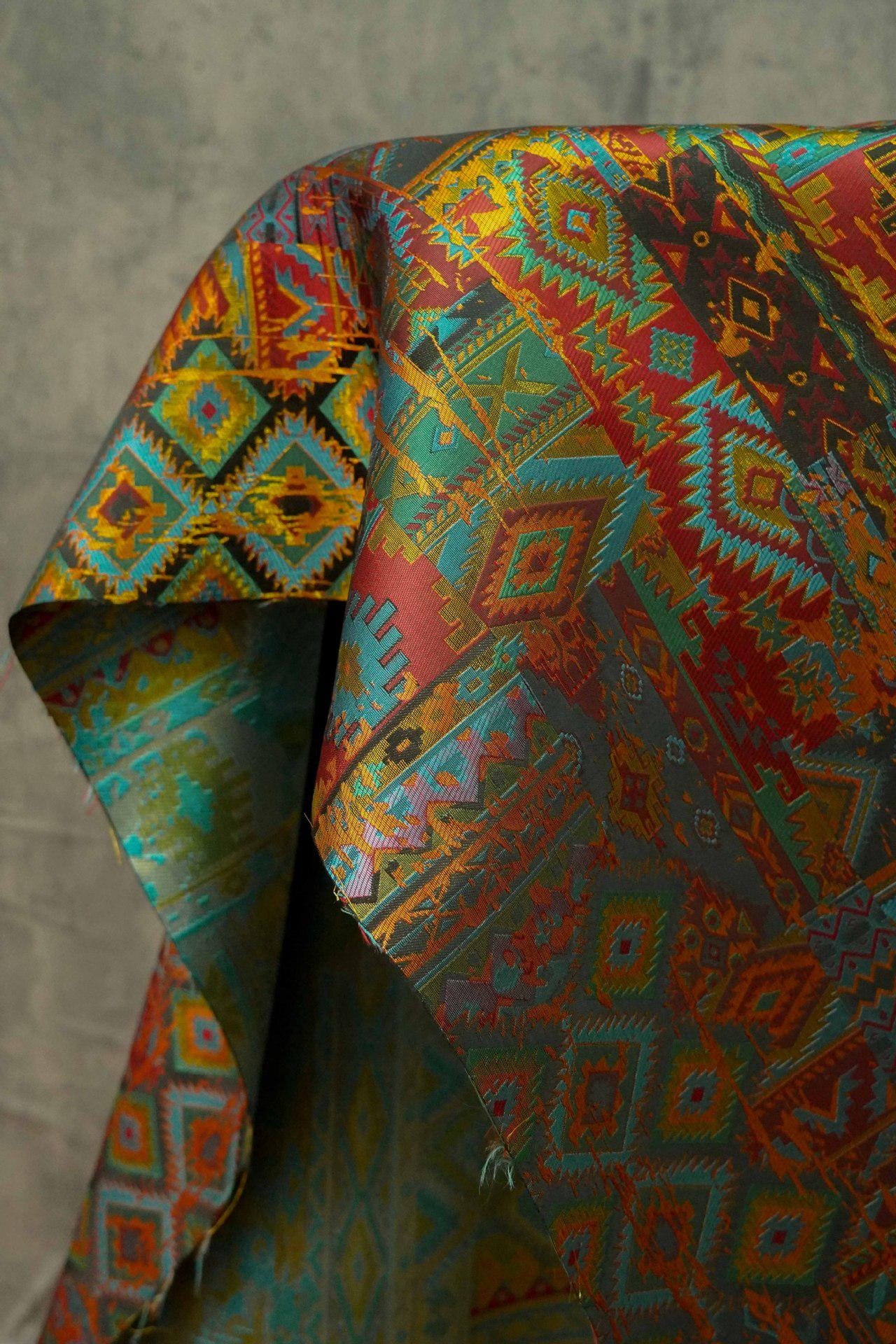 Ethnic Jacquard Fabric: Emperor Robe Style, Cheongsam Sewing Material