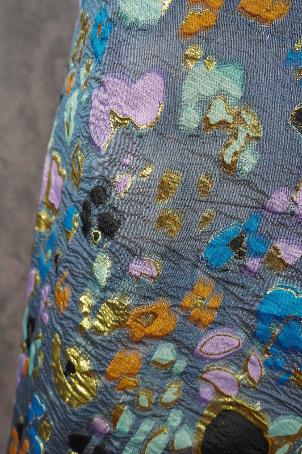 Gold Thread Jacquard Upholstery Fabric: Victorian Edwardian Style, 55"W