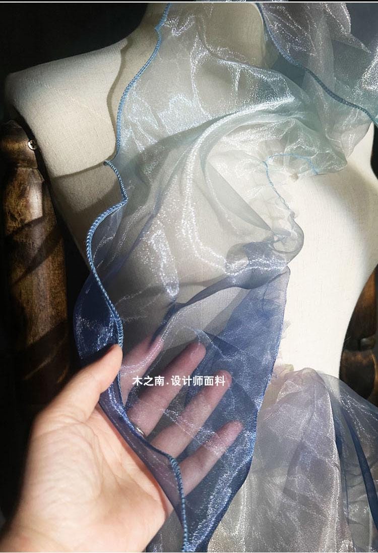 Two-Toned Ruffle Organza Fabric: 3D Folds, 20cm Wide