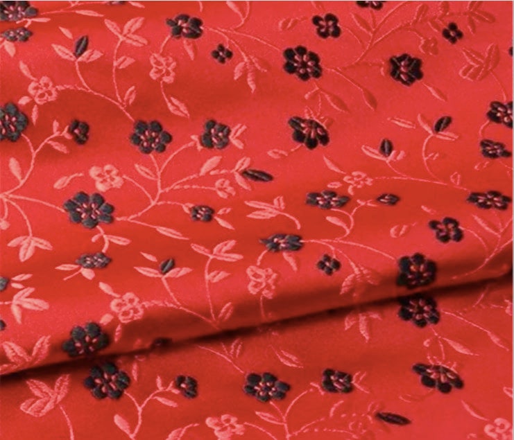 Tissu brocart à motifs floraux : mélange de soie et rayonne à motif gypsophile chinois, 150 cm de large