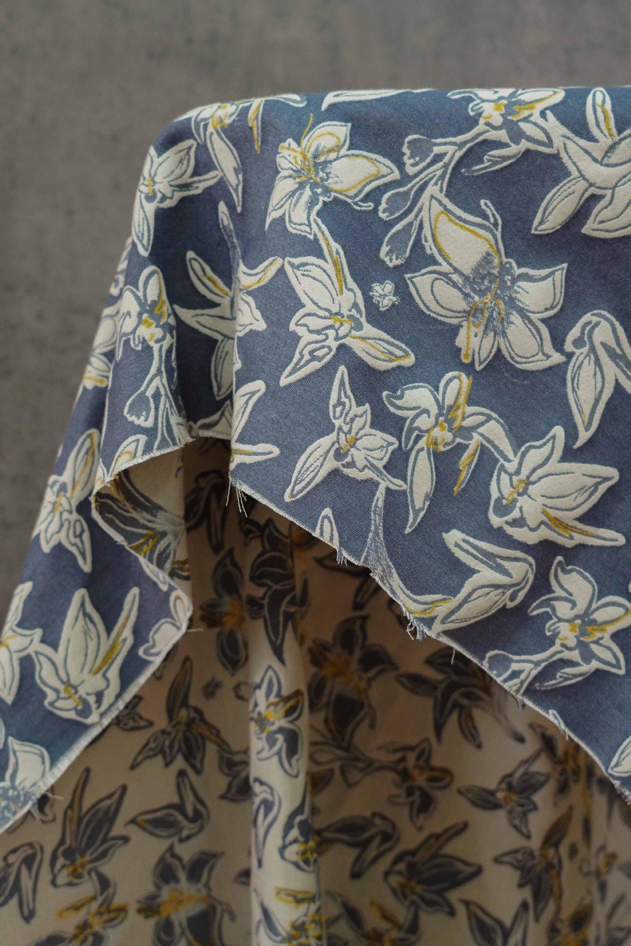 Jacquard Denim Fabric: 3D Reverse Design, Upholstery Sewing Material, 52"