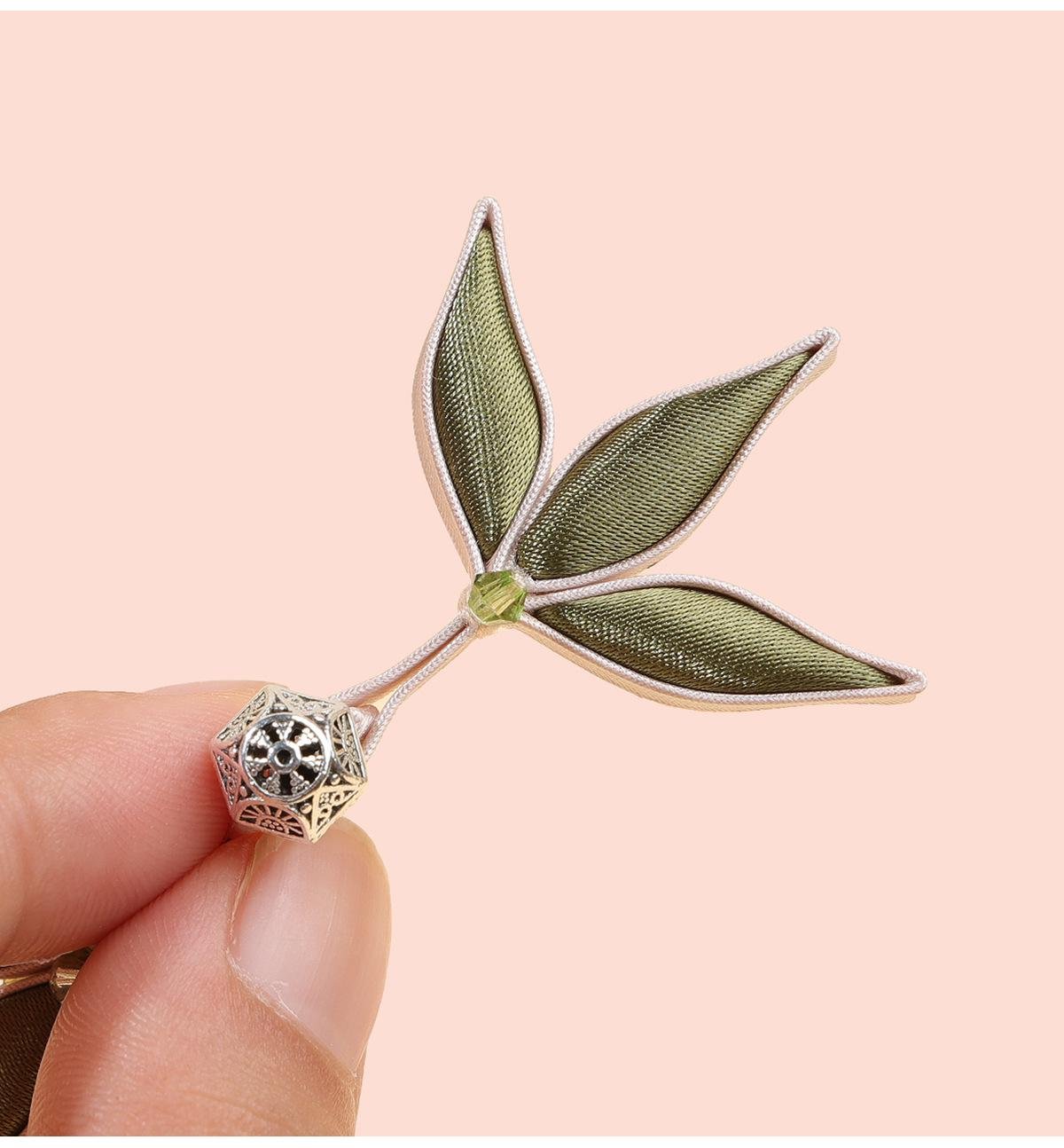 Bamboo Leaf Frog Button, Chinese Qipao Cheongsam Closure, Green Fabric Knot Fastener, Hanfu Garment Sewing Trim - Poppylollipop
