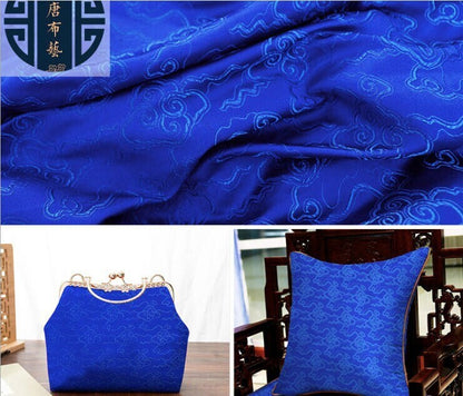 Tissu brocart de soie bleu royal : matériau de couture d’ameublement traditionnel