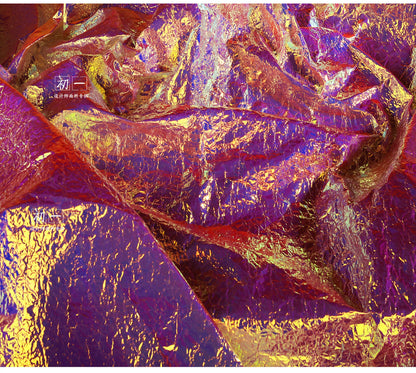 Tissu TPU irisé : texture froissée laser Symphony, 135 cm de large