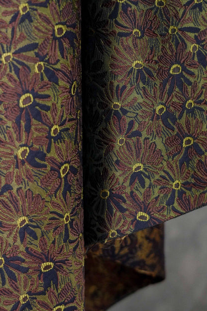 Tissu jacquard à motif marguerite vintage : Mélange de coton pour ameublement style campagne