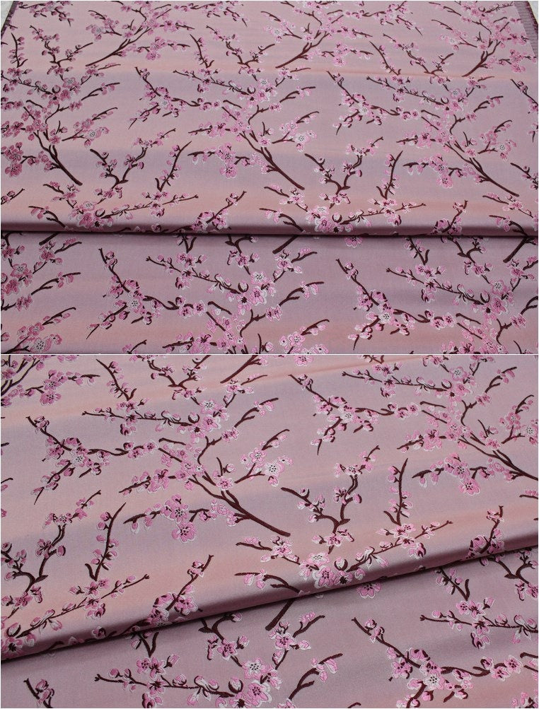 Tissu brocart de soie à fleurs de prunier : tissu pour cheongsam qipao multicolore
