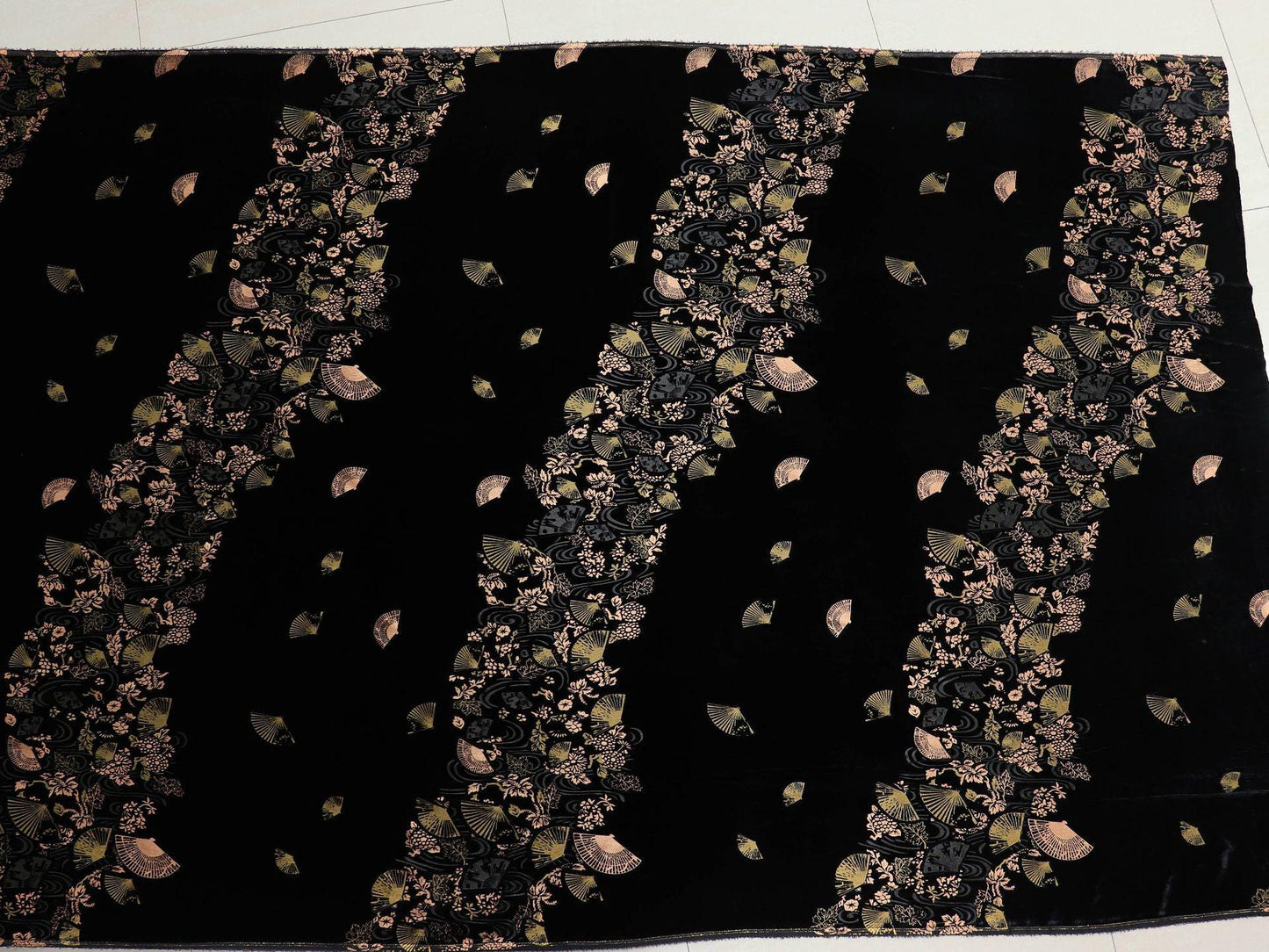 Gold Foil Adhesive Velvet Fabric ��� Luxurious Shimmer Craft & Sewing Materi"Wide