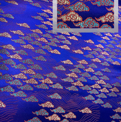 Tissu brocart nuage : jacquard de soie et rayonne, tissu pour la confection de robes de costume