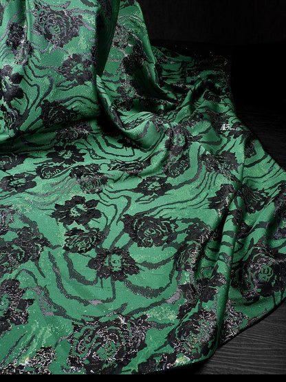 Tissu jacquard vert gaufré : polyester de luxe pour l’ameublement, les rideaux et la couture