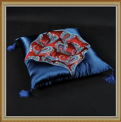 Coussin Cheongsam en brocart de soie chinois tissé damas à motif de queue de phénix