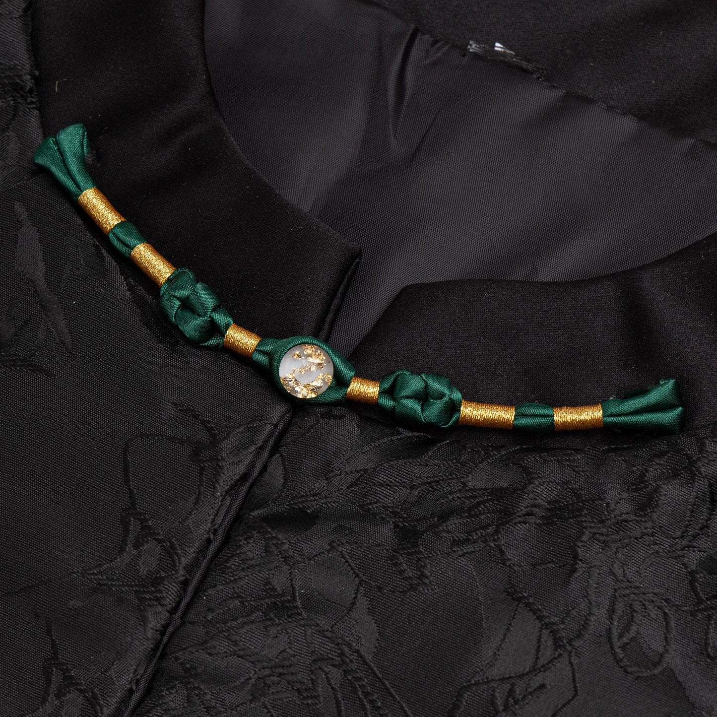 Handmade Cheongsam Satin Knot Buttons: Gold Foil Beads, Retro Ethnic Style