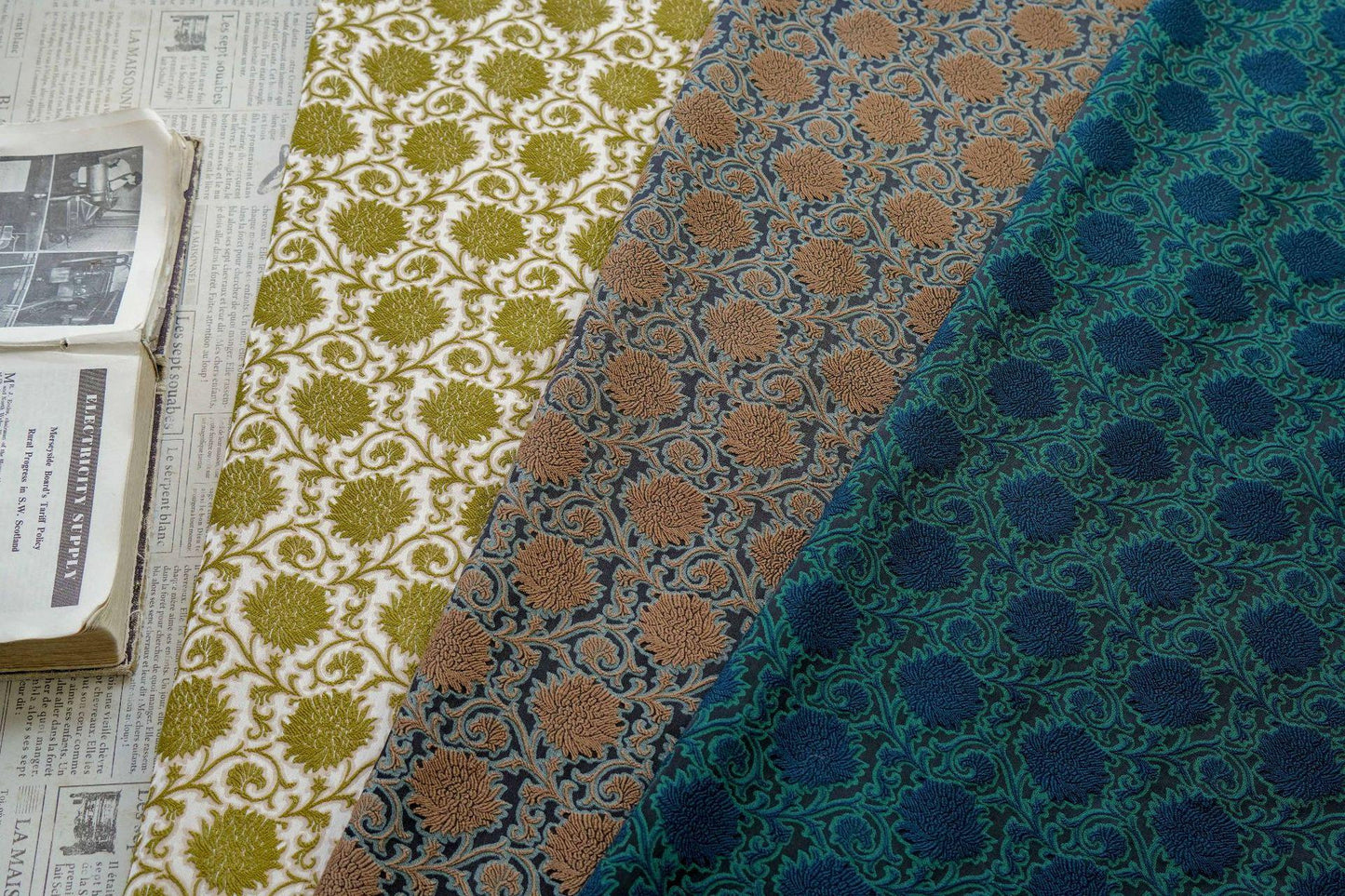 Tissu brocart jacquard gaufré : Tissu pour qipao cheongsam - 140 cm de large