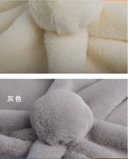 Faux Rex Rabbit Fur Fabric: Plush Polyester Material, 20"W