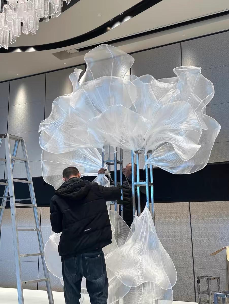 Gauze Petal Flower Art: DIY Wedding Background Decoration