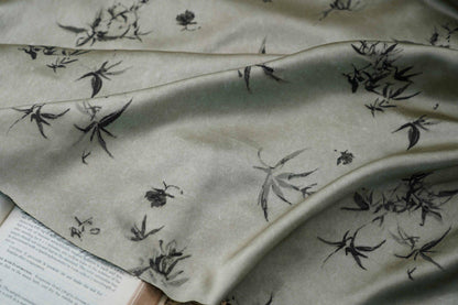 Bamboo Floral Brocade Fabric: Silk Rayon Blend (45"W)