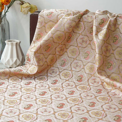 Tissu cheongsam en brocart rose clair : Huit trésors Ruyi, 150 cm de large
