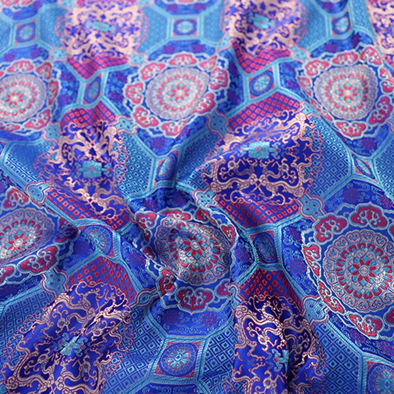 Tissu brocart Thangka de bon augure : Robes tibétaines de 57 pouces de large, sanctuaires