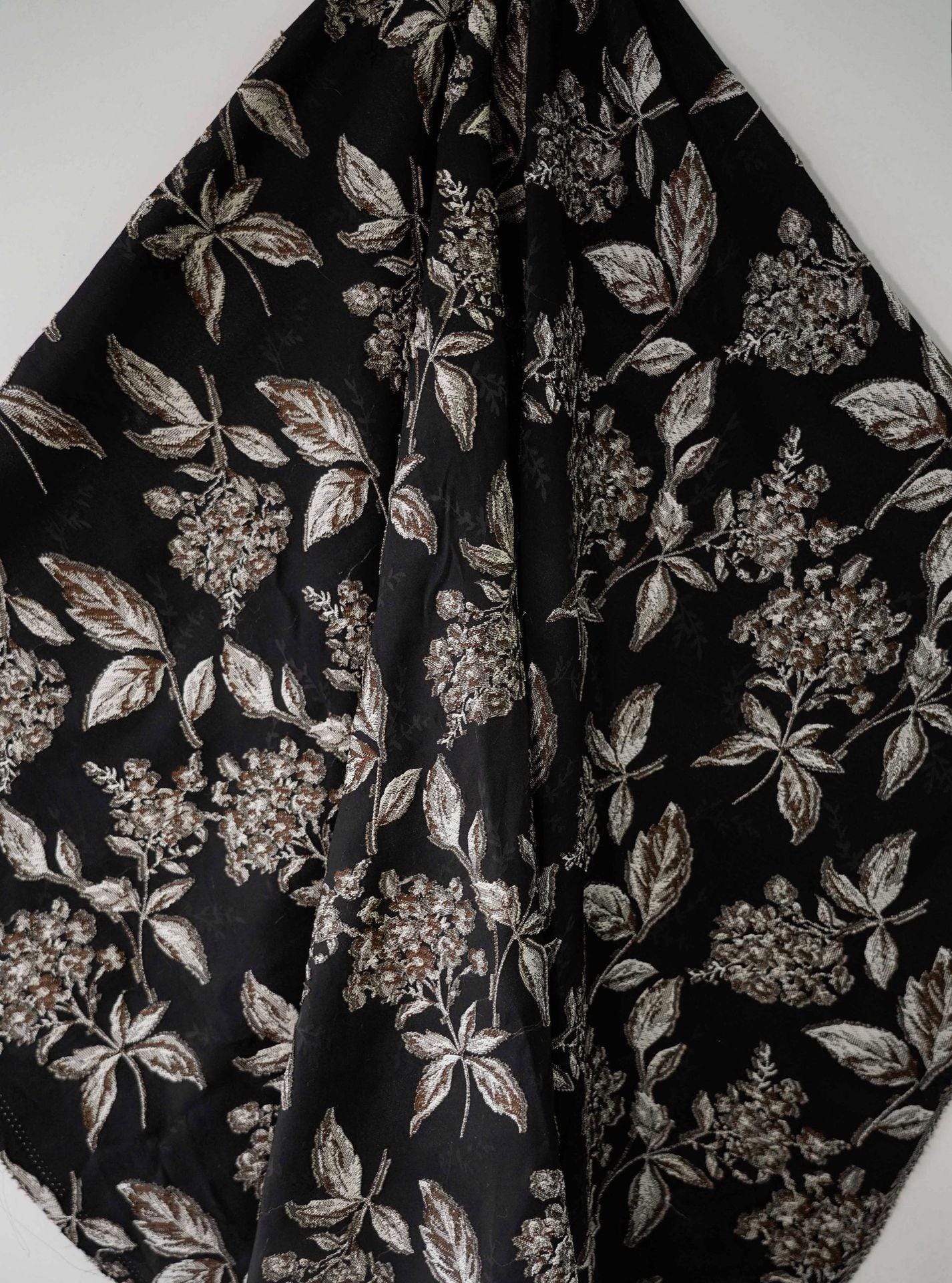 Retro Floral Jacquard Fabric: 49" Wide Polyester Upholstery & Costume DIY
