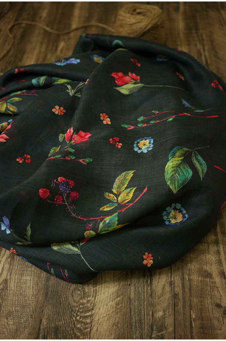 Floral Ramie Fabric: Soft Clothing & Home Textile, 55"W