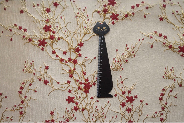 Gold Thread Jacquard Fabric: 3D Oil Painting Texture, 55" Wide