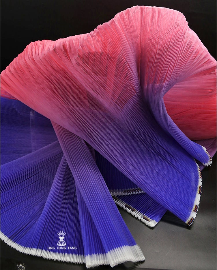 Pleated Hard Yarn Tulle Fabric: 59" Wide Designer Material
