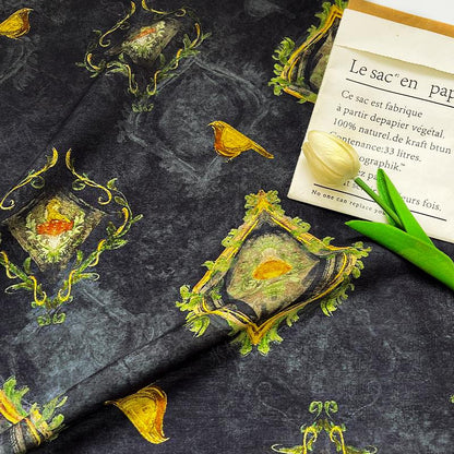 Élégant oiseau doré sur tissu de coton minuit ��� Matières de mode et d'artisanat oriental"Large