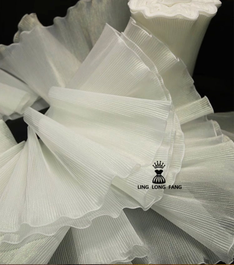Metallic Luster Organza Lace: 3D Ruffle Designer Fabric, 27cm Wide