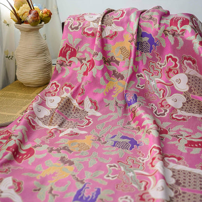 Tissu brocart rose chinois : motif double poisson Poissons, 150 cm de large