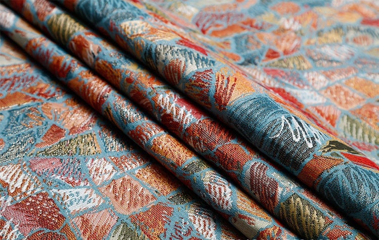 Tissu jacquard chenille : motif vitrail, 140 cm de large