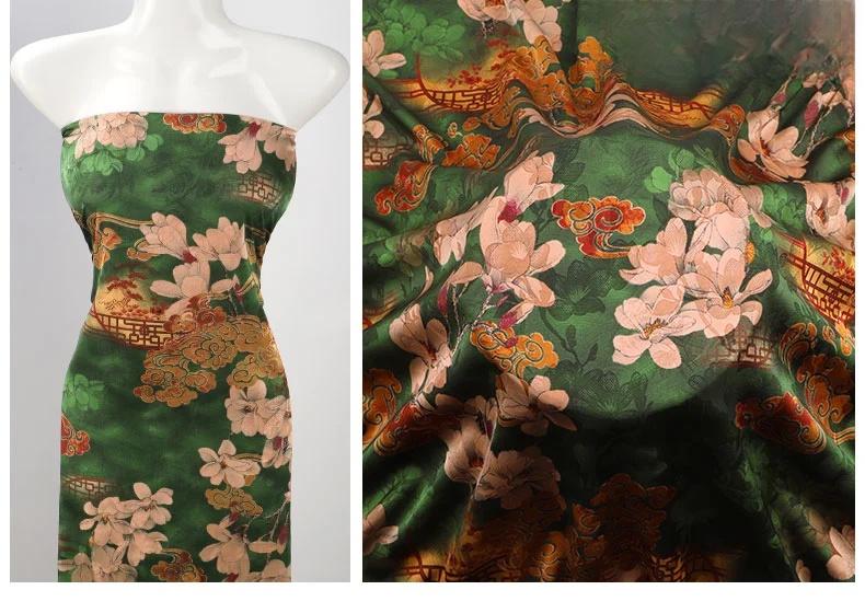Tissu satiné imprimé à motifs floraux : mélange de rayonne style vintage, 150 cm de large