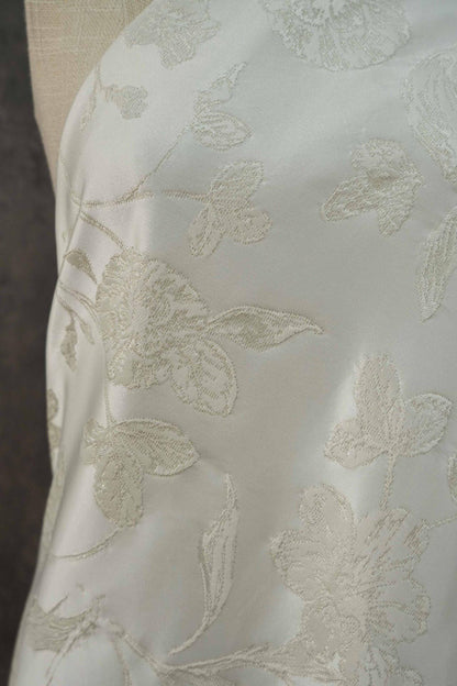 Ivory White Embossed Palace Jacquard Fabric: Damask Upholstery, Costume, Decor