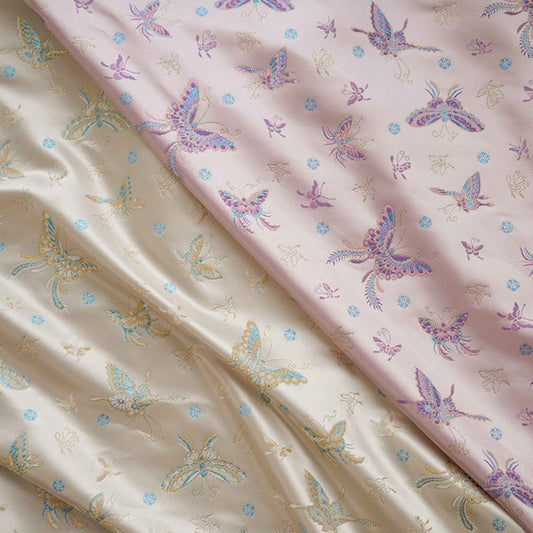 Tissu Butterfly Gold Thread : 150 cm de large, polyester tissé orné