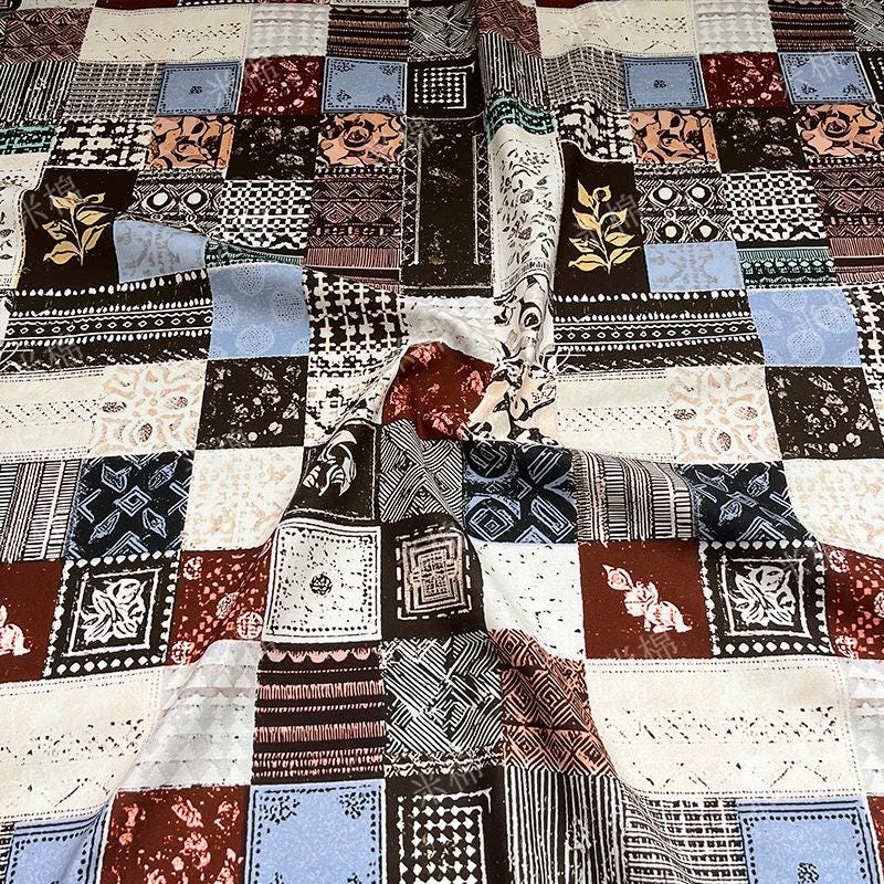 Tissu en coton collage vintage : matériau de quilting d'art rétro (55 po L)