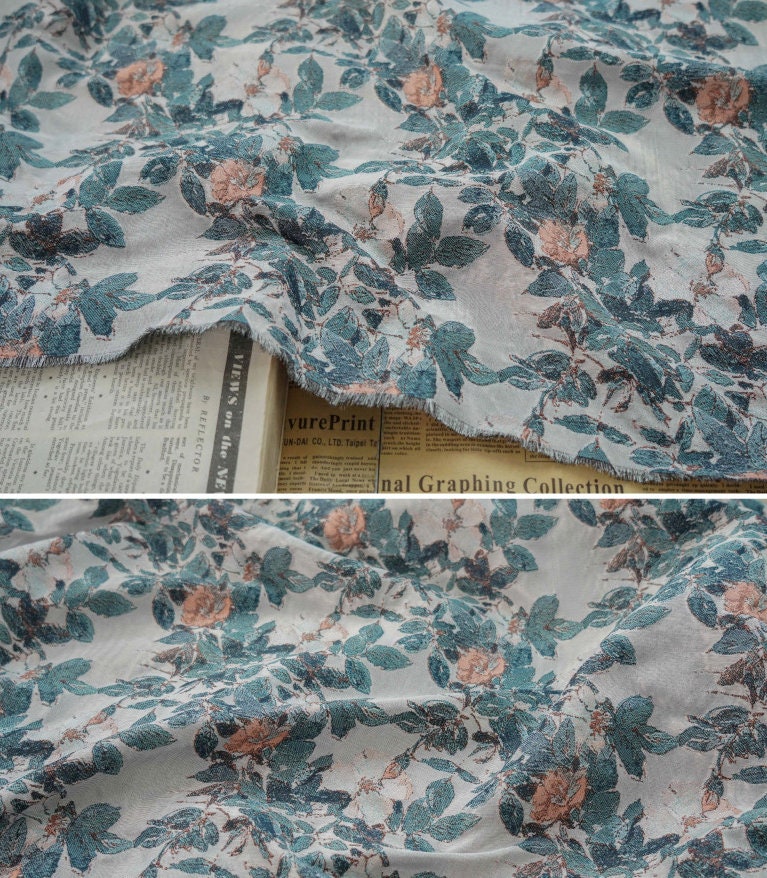 Tissu jacquard lurex à motif floral : revêtement tissé en relief 3D, 165 cm de large